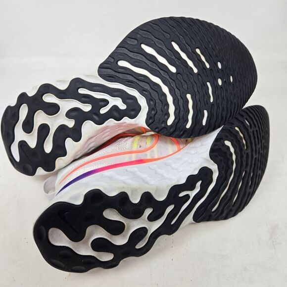 Nike React Infinity 2 Flyknit Women's White and Pink Running Shoes Size 8 - Picture 10 of 11